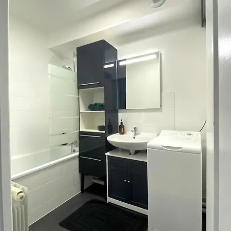 L'estrade, Centre-ville ショレ