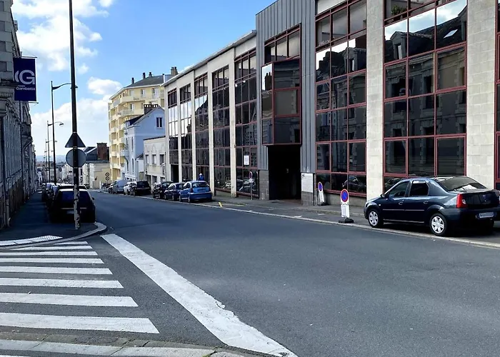 L'estrade, Centre-ville *